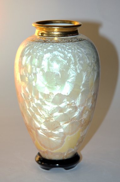Topaz Crystal Edition Vase and Base 2