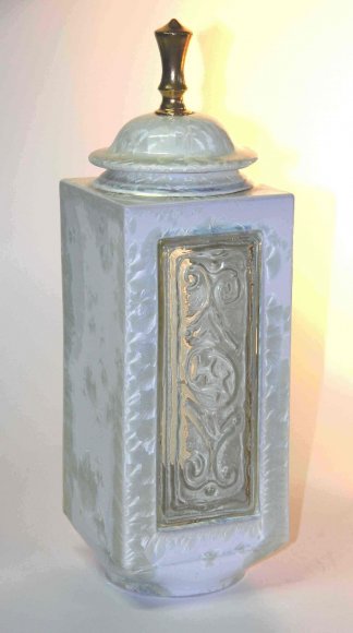 bill-powell-pearl-crystal-rectangle-jar-with-kiln-formed-glass-panels.